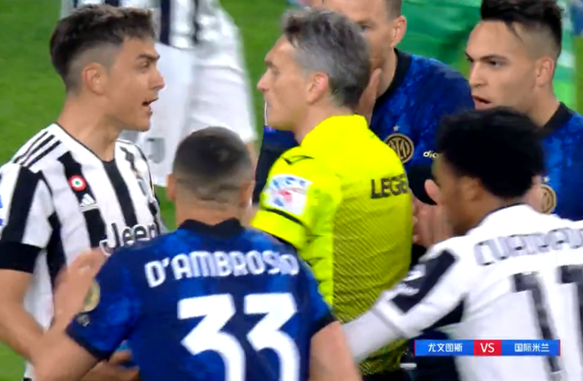  利物浦绝杀被吹引主帅暴怒抗议  